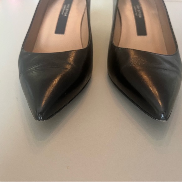 Via Spiga V-Nikole Black, 8.5 US, 38.5 EU, 2.25” Kitten Heel Pumps - Picture 3 of 10